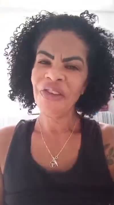 Depoimento de paciente em vídeo